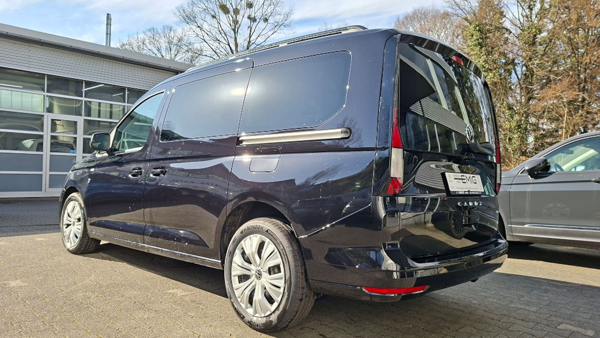 Volkswagen Caddy Maxi Basis-Modell