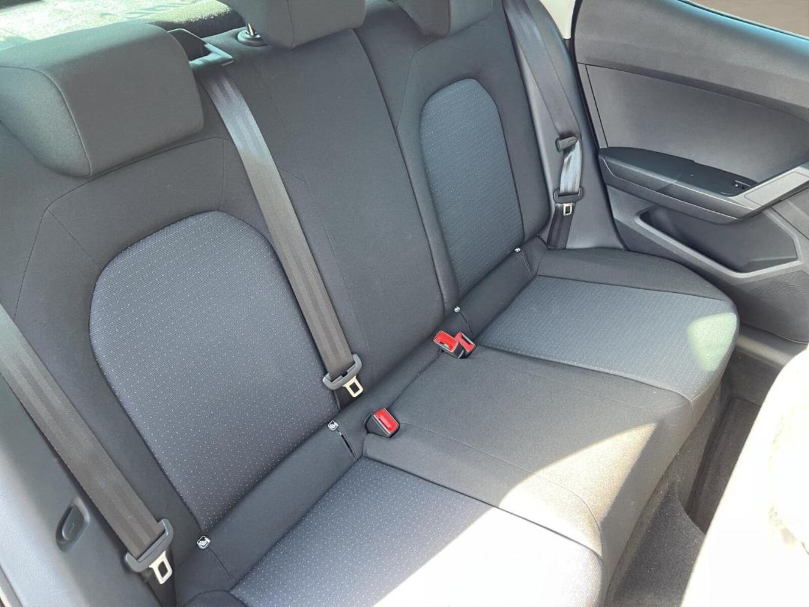 SEAT Arona – Bild 9