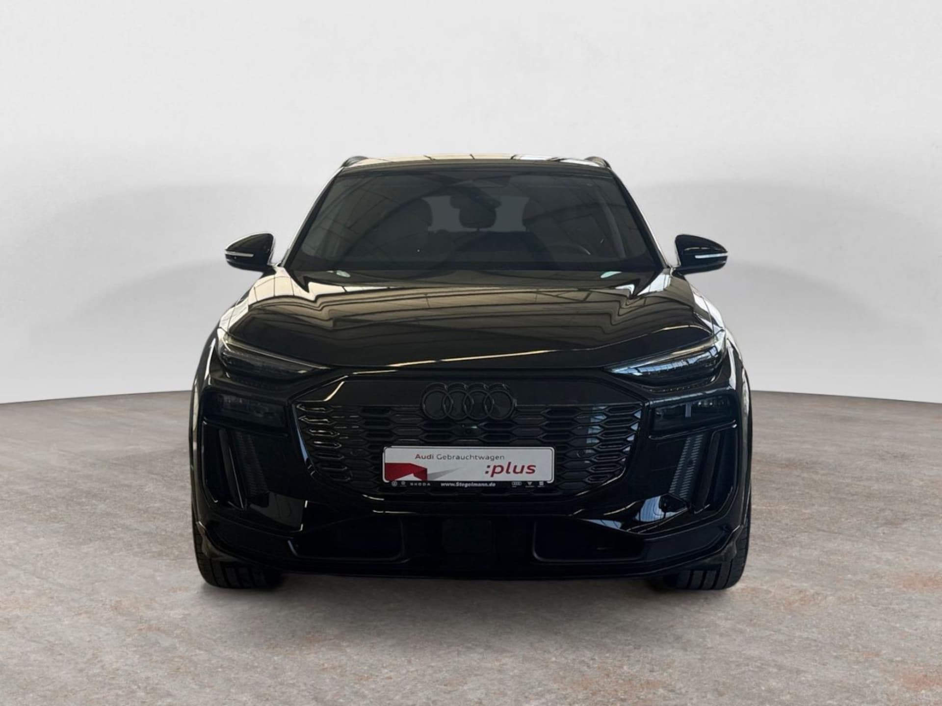 Audi Q6 SUV e-tron