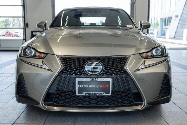 2019 Lexus IS 350