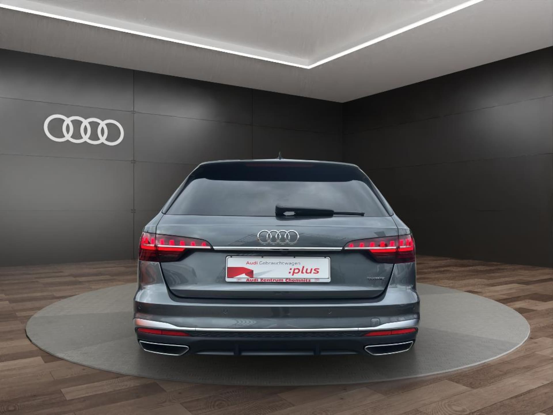 Audi A4 Avant S line