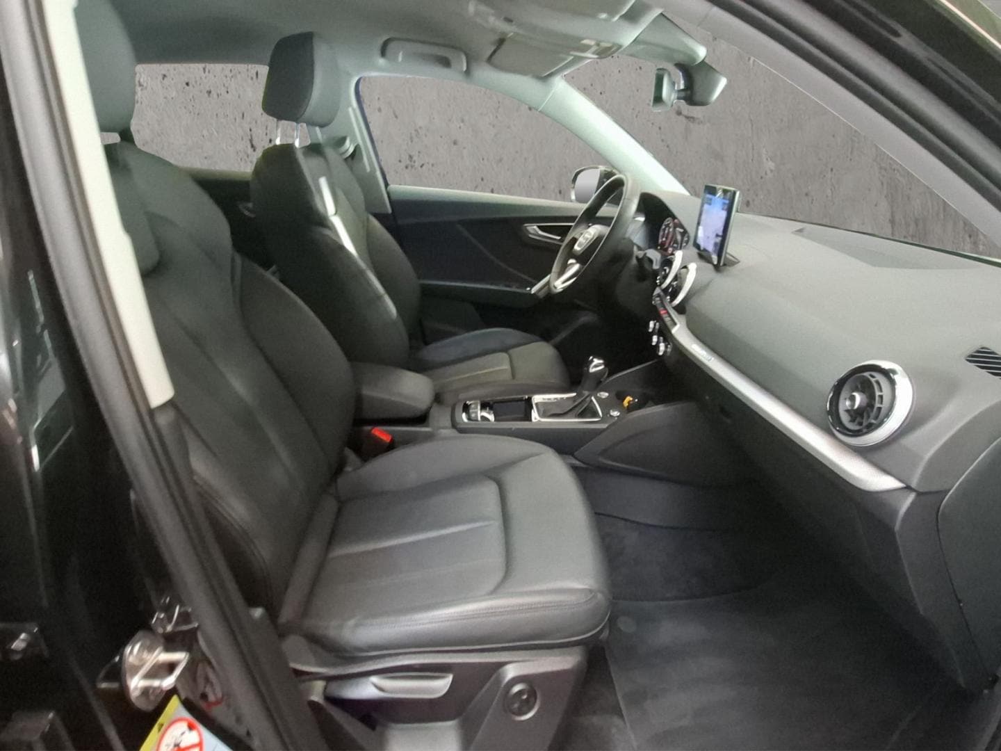 Bild über Audi Q2 S line 40 TFSI quattro S tronic - für weitere Informationen kontaktieren Sie den Audi Partner