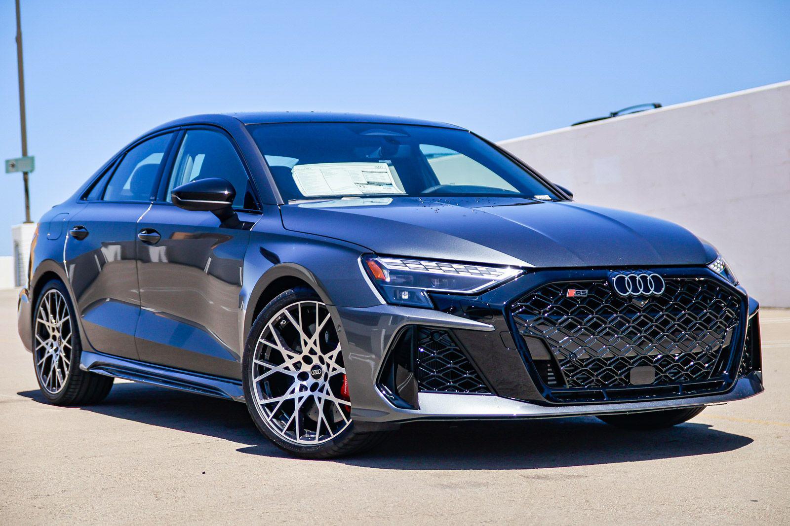 2026 Audi RS 3 2.5 TFSI quattro S tronic's photo
