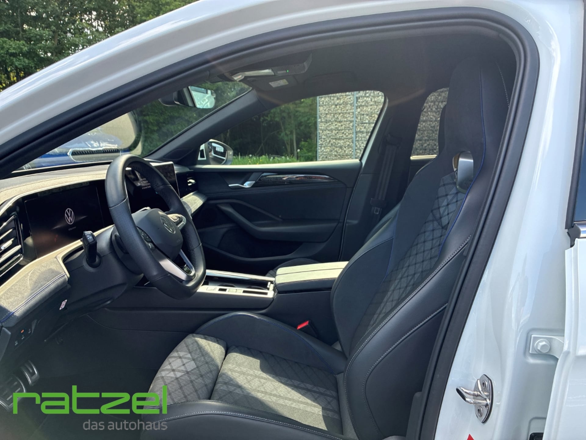 Volkswagen Passat R-Line