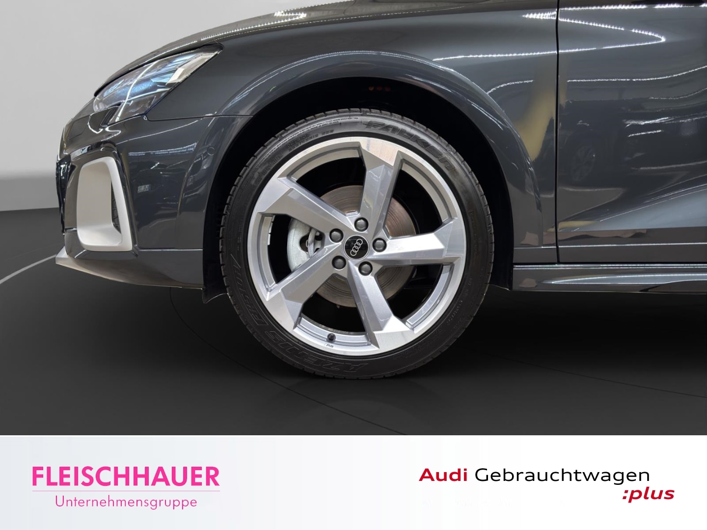 Bild über Audi A3 allstreet TFSI 110 kW S tronic - für weitere Informationen kontaktieren Sie den Audi Partner