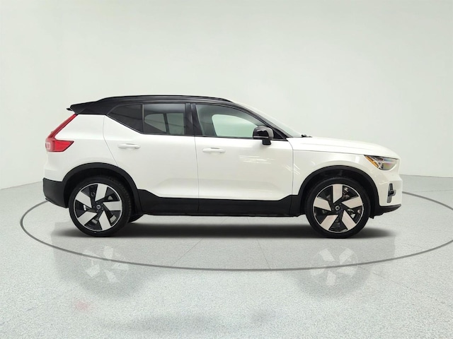 2023 Volvo XC40 Recharge Pure Electric