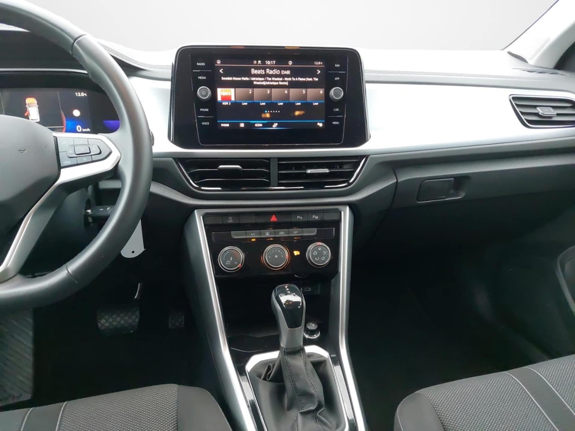 Volkswagen T-Roc Life