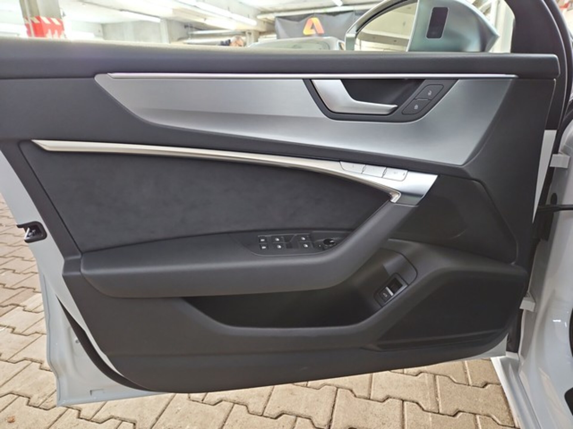 Audi S6 Avant