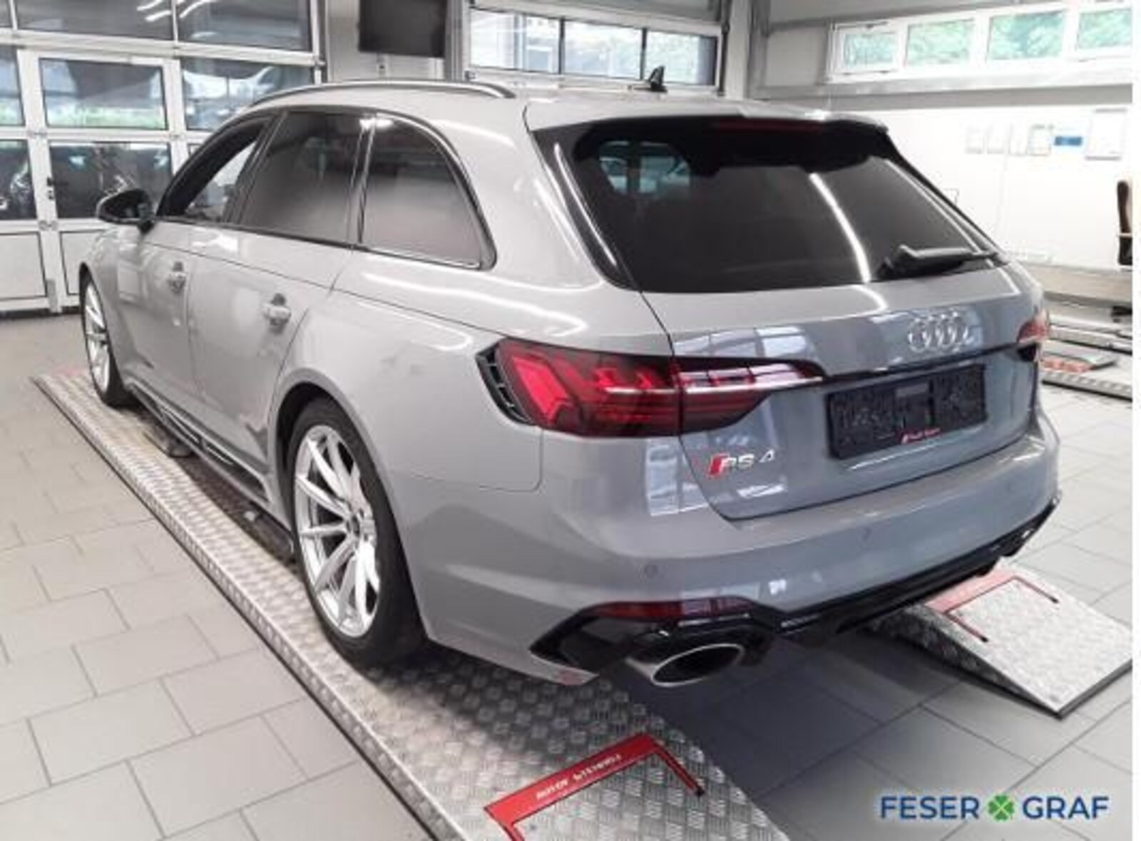 Audi RS 4 Avant – Bild 2
