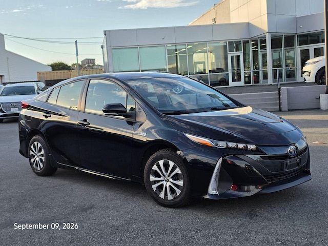 Photo of 2022 Toyota Prius Prime 