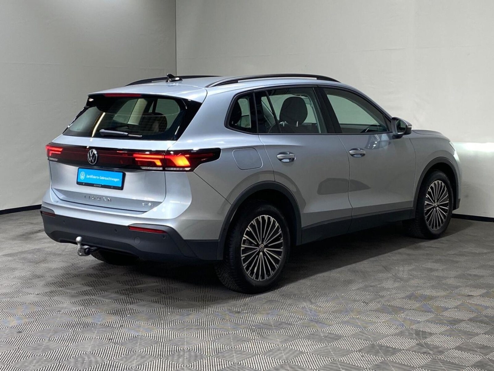 Volkswagen Tiguan – Bild 15