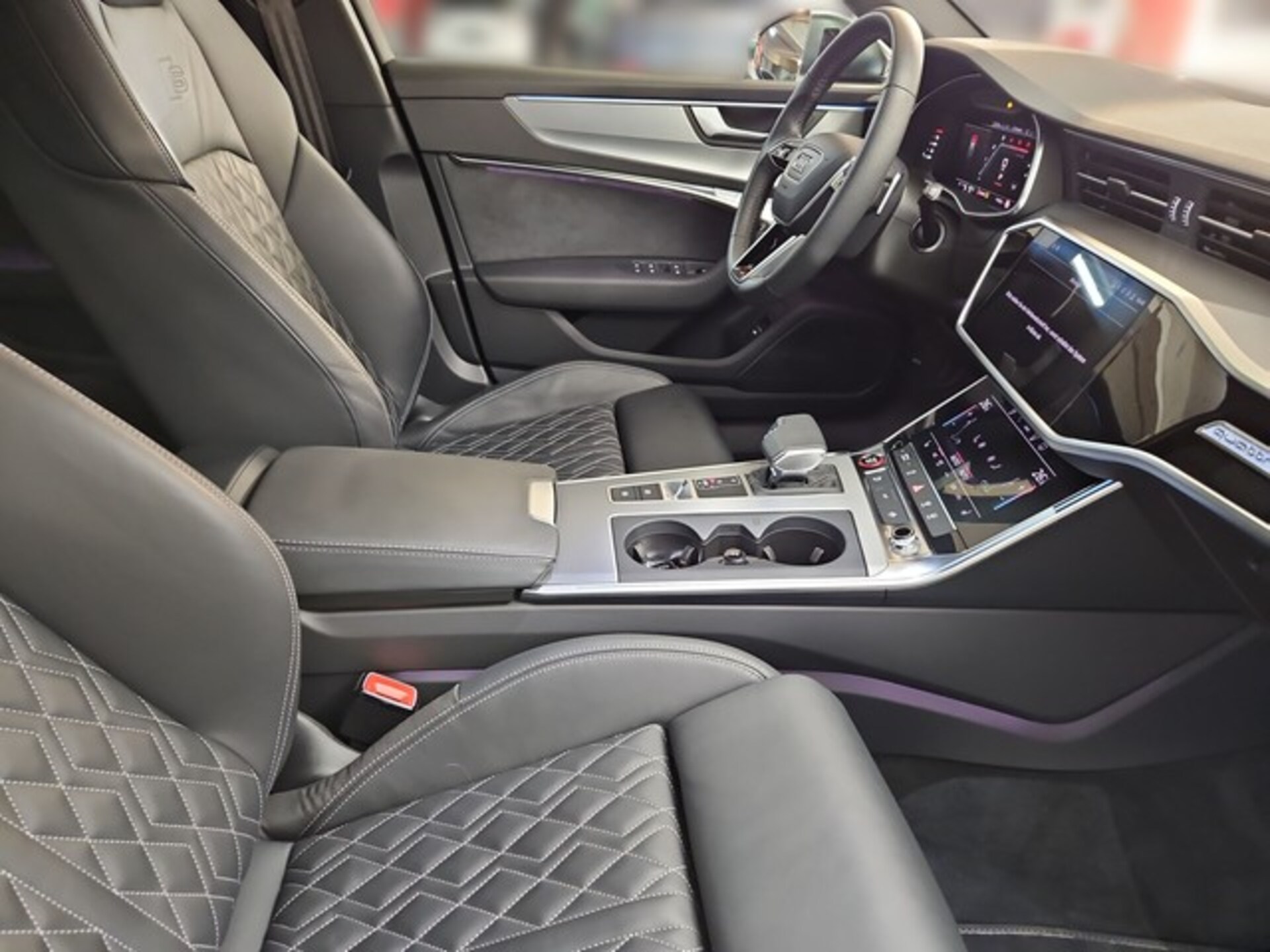 Audi S6 Avant
