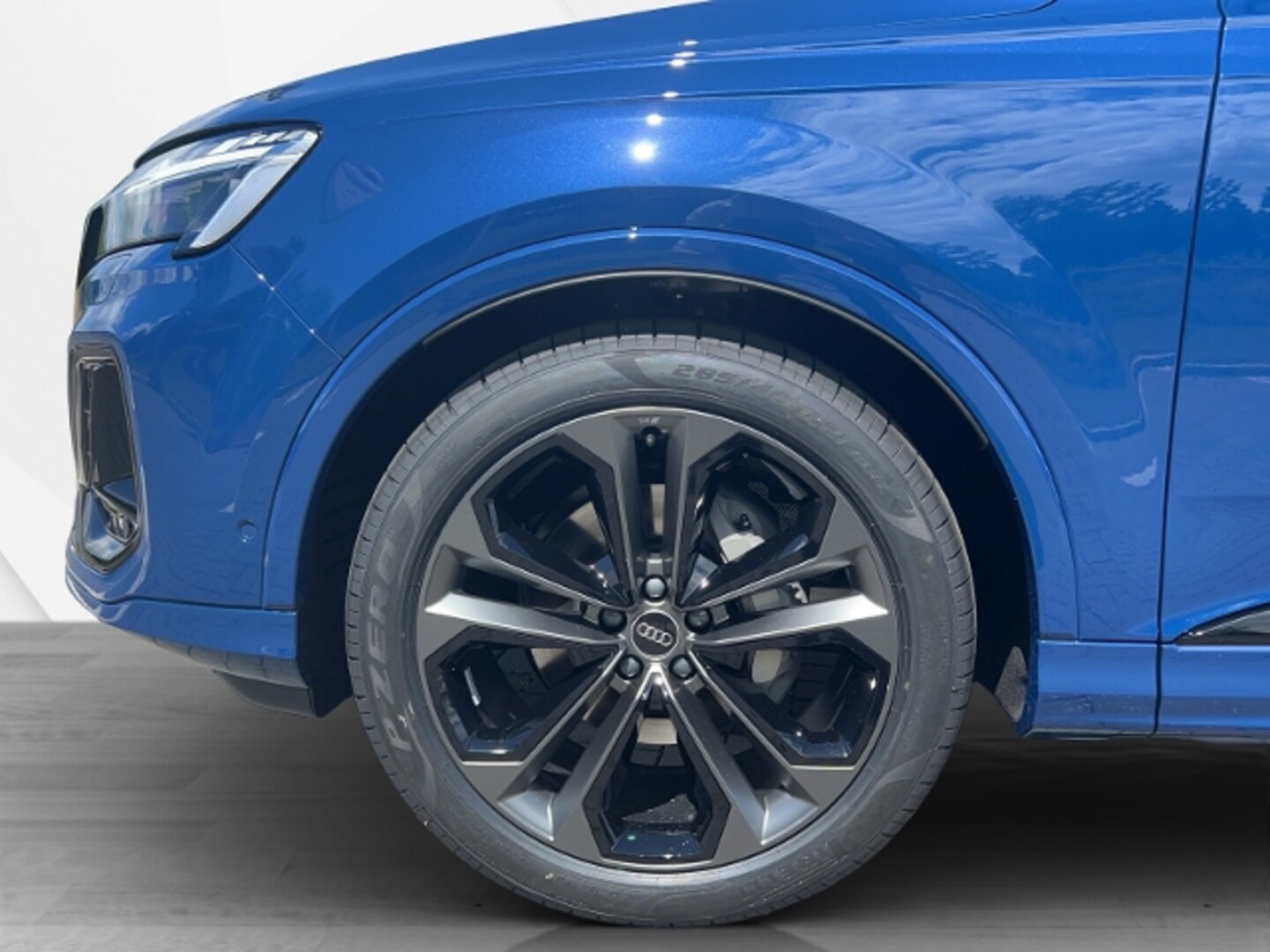 Bild über Audi Q7 SUV S line 50 TDI quattro tiptronic - für weitere Informationen kontaktieren Sie den Audi Partner
