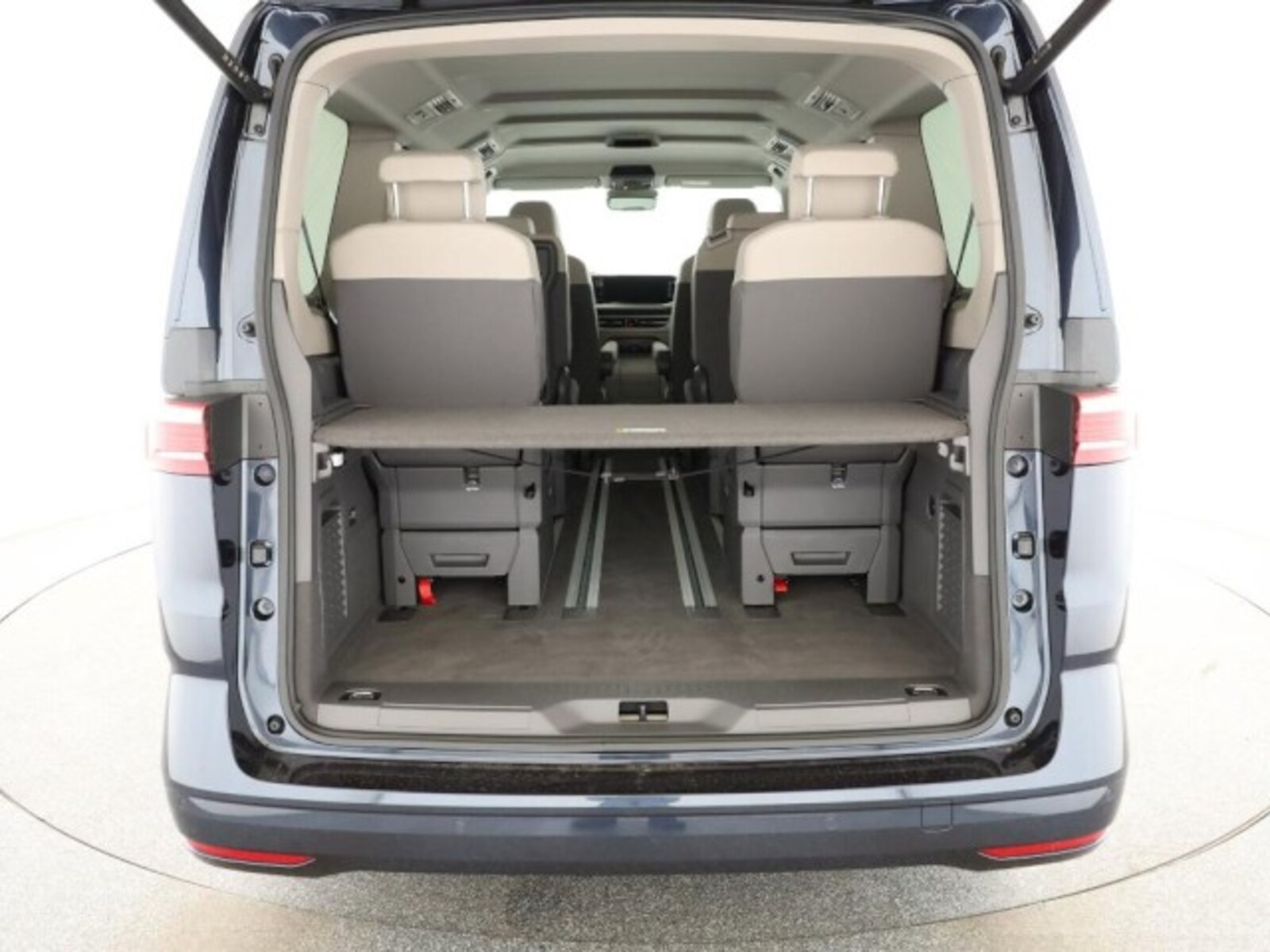 Volkswagen Multivan Langversion – Bild 9
