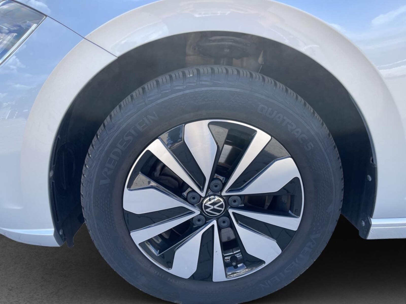 Volkswagen Polo – Bild 10