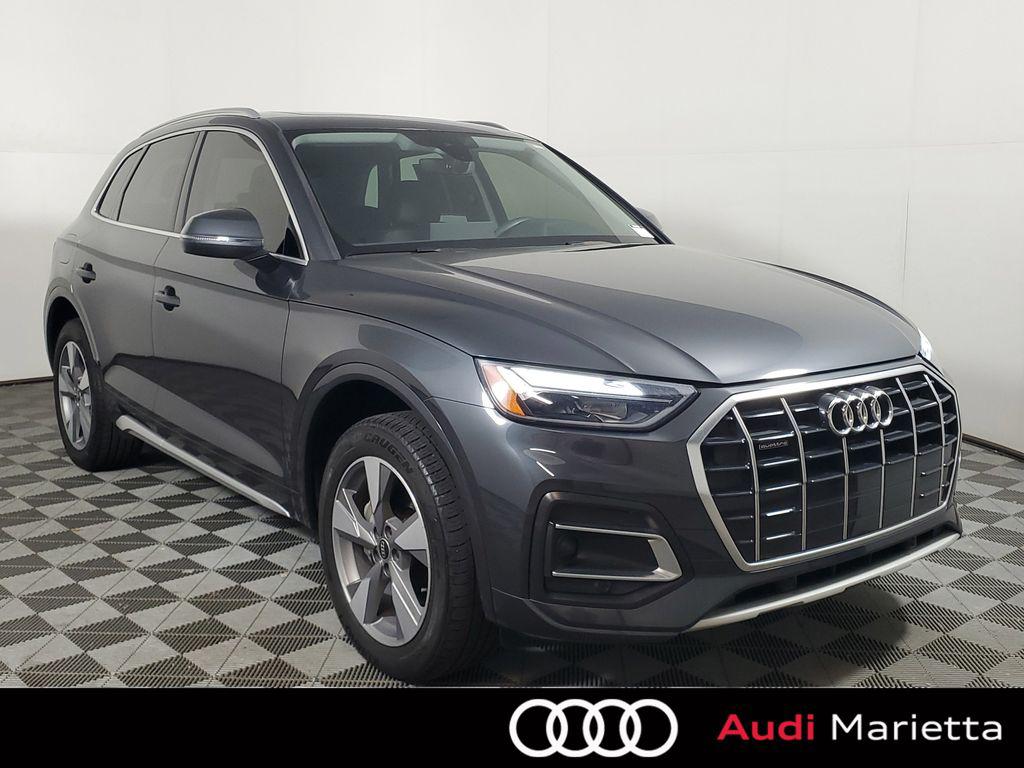 2023 Audi Q5 40 Premium's photo