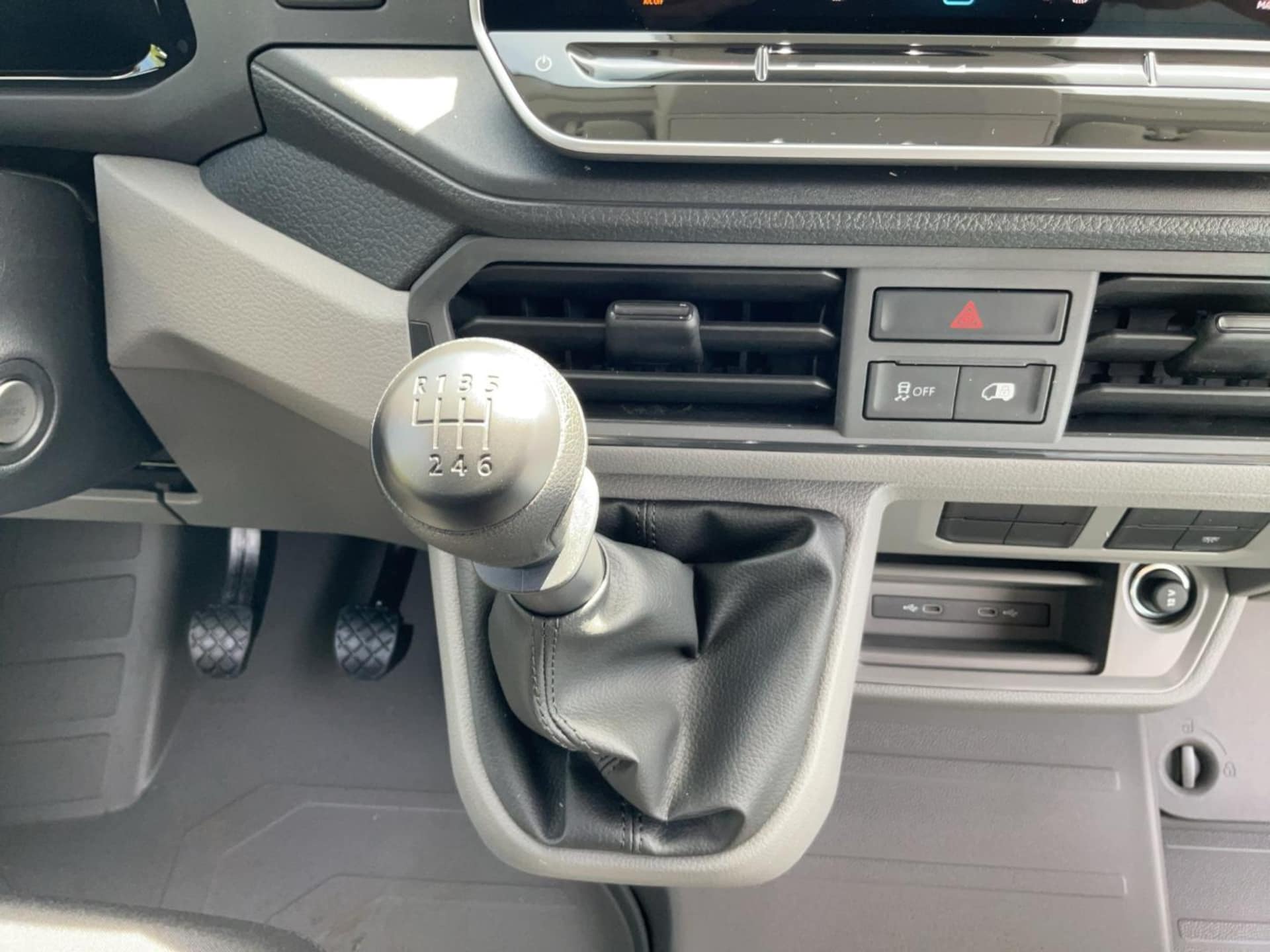 Volkswagen Crafter Kasten mittlerer Radstand