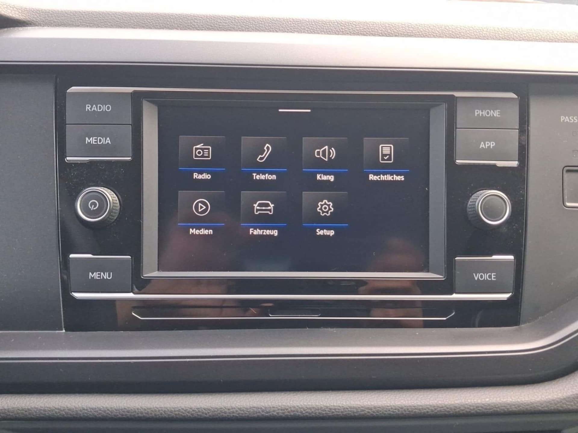Volkswagen Polo Basis-Modell
