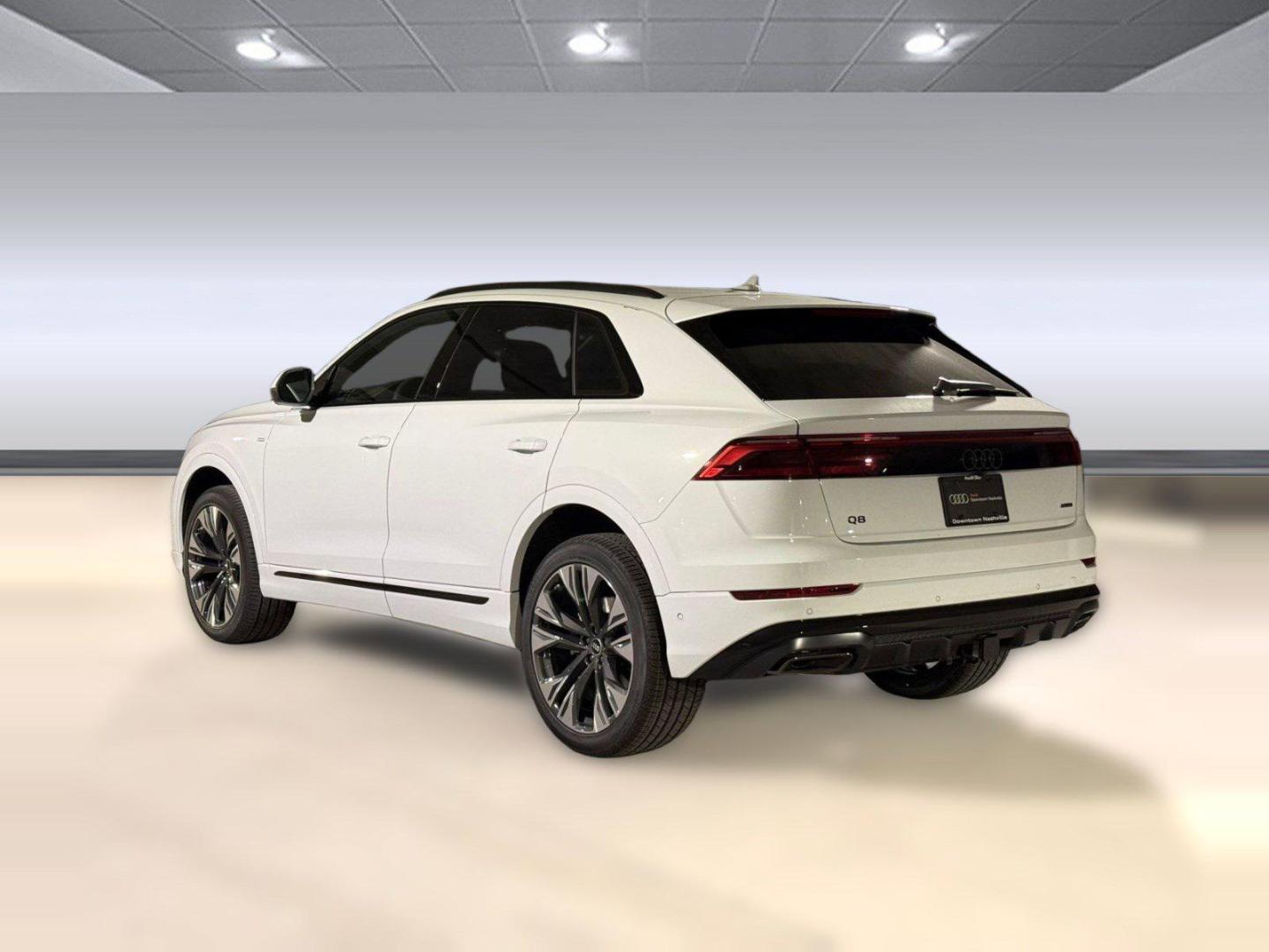 2026 Audi Q8 Premium Plus - Photo 3