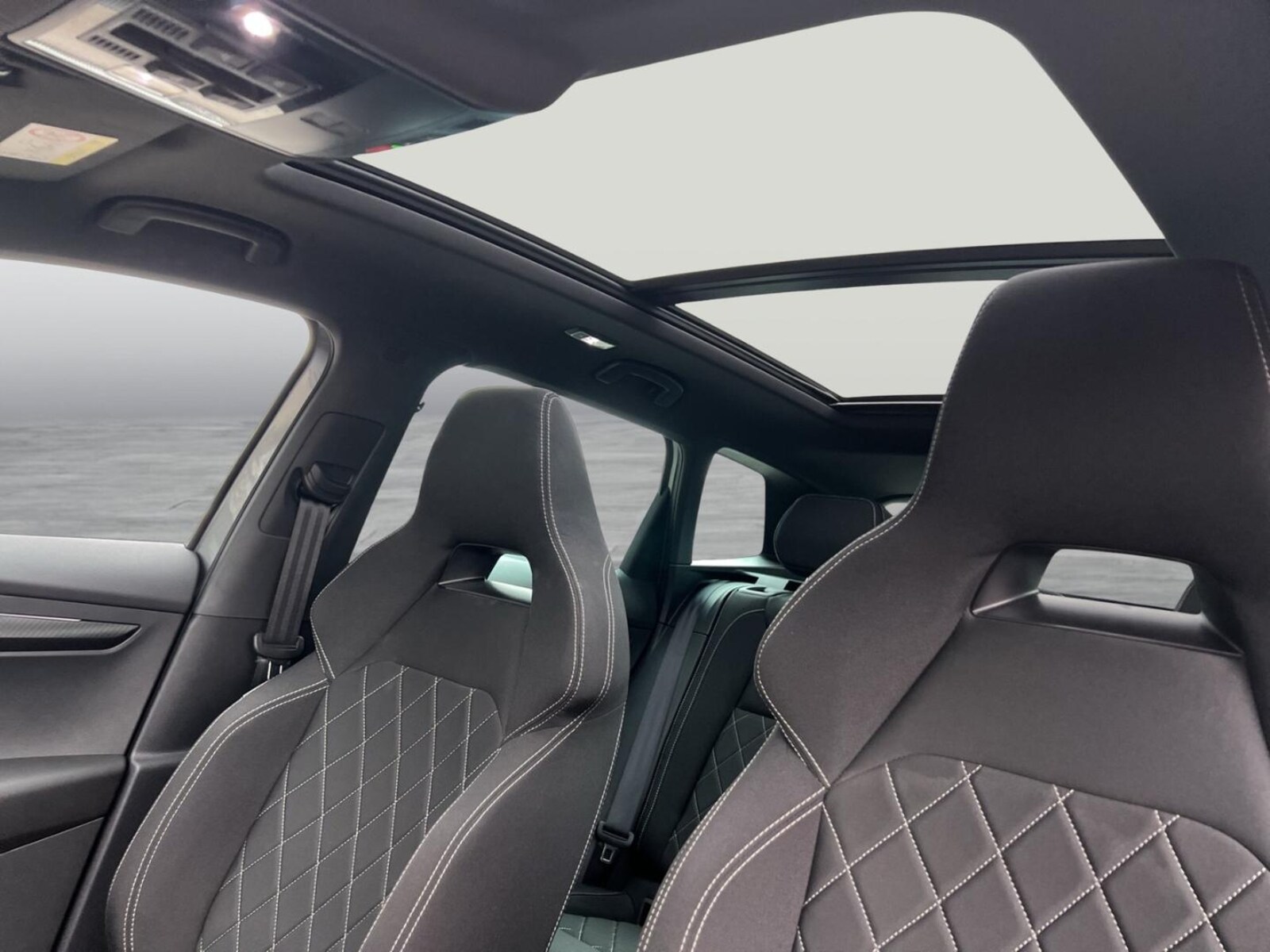 Škoda Karoq – Bild 9