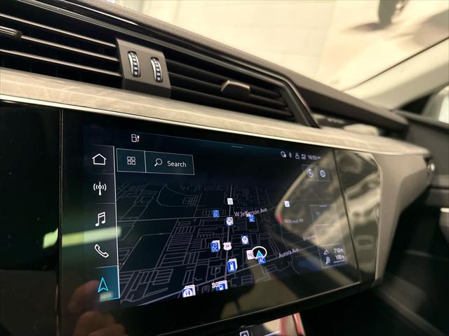 2024 AUDI Q8 - Image 22