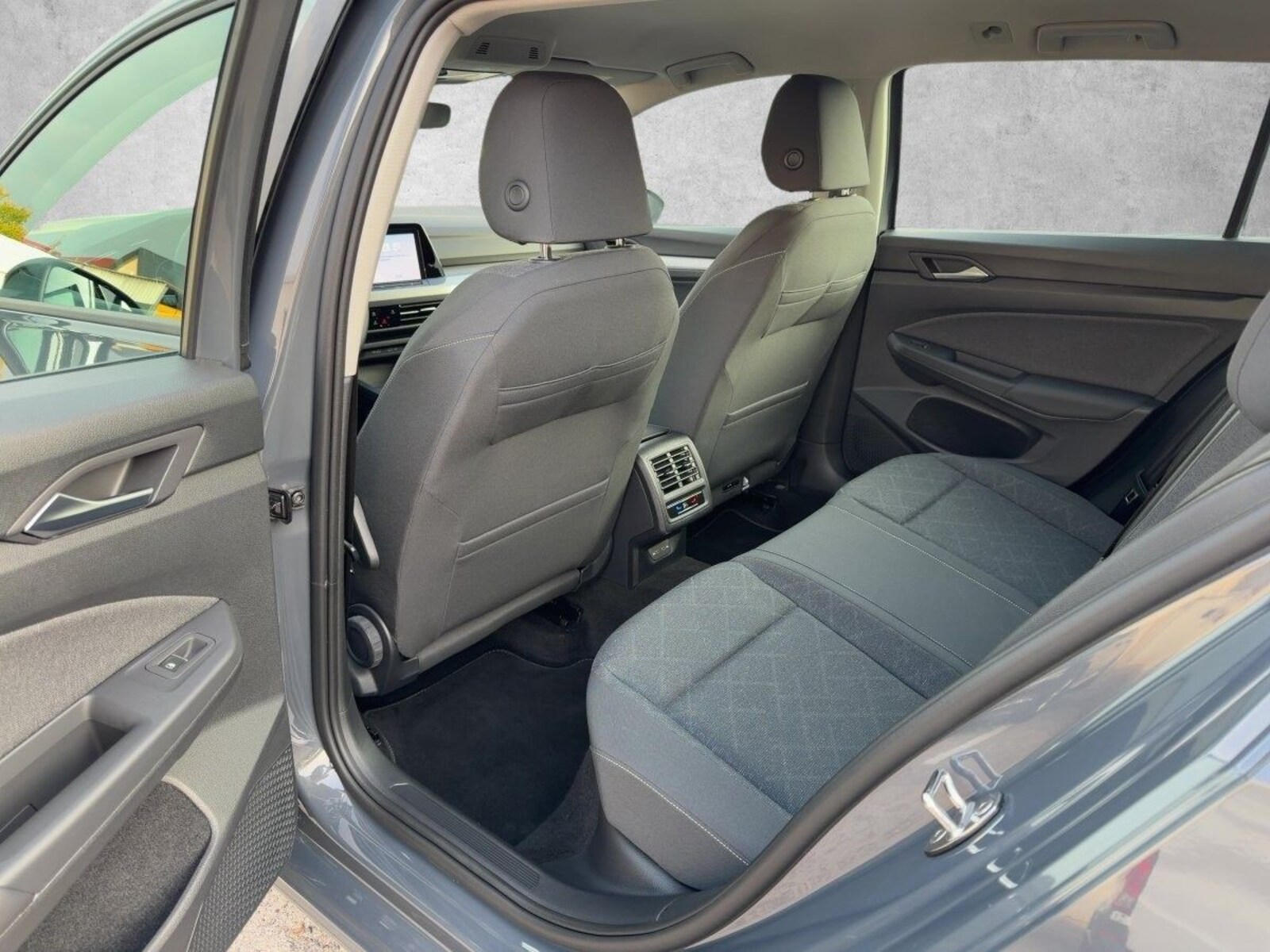Volkswagen Golf Variant – Bild 18
