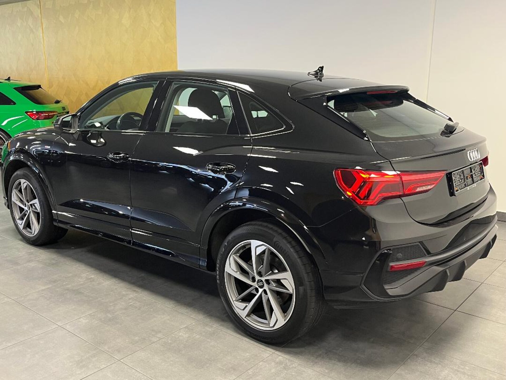 Audi Q3 Sportback S line