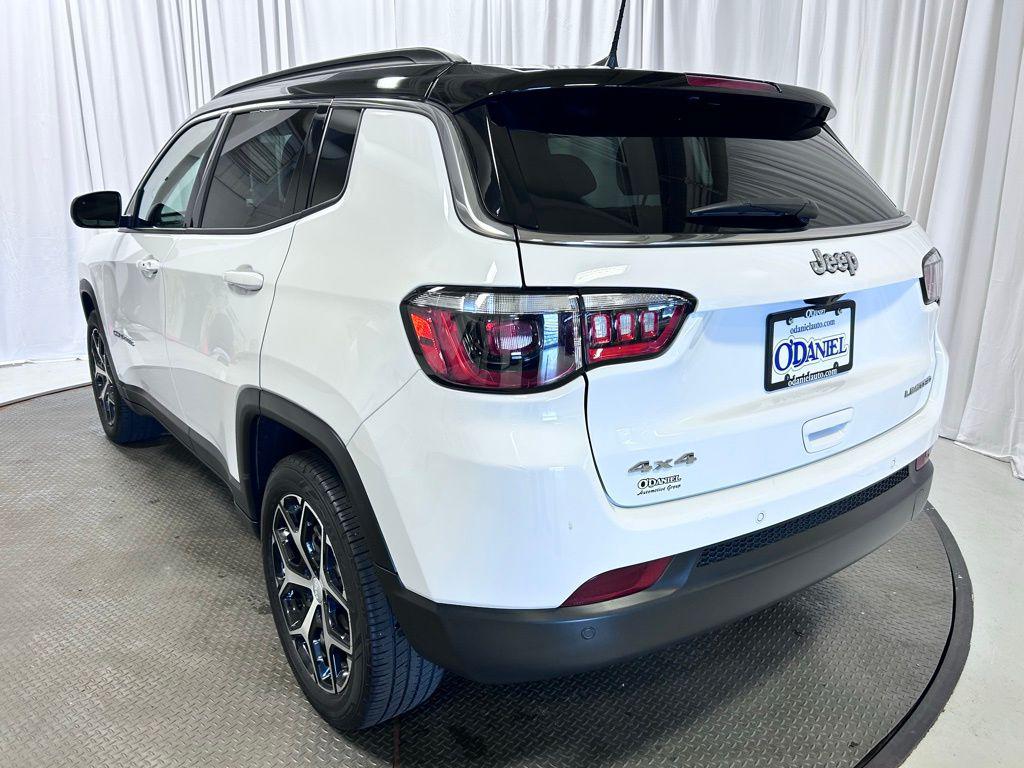 2024 Jeep Compass Limited - Photo 25