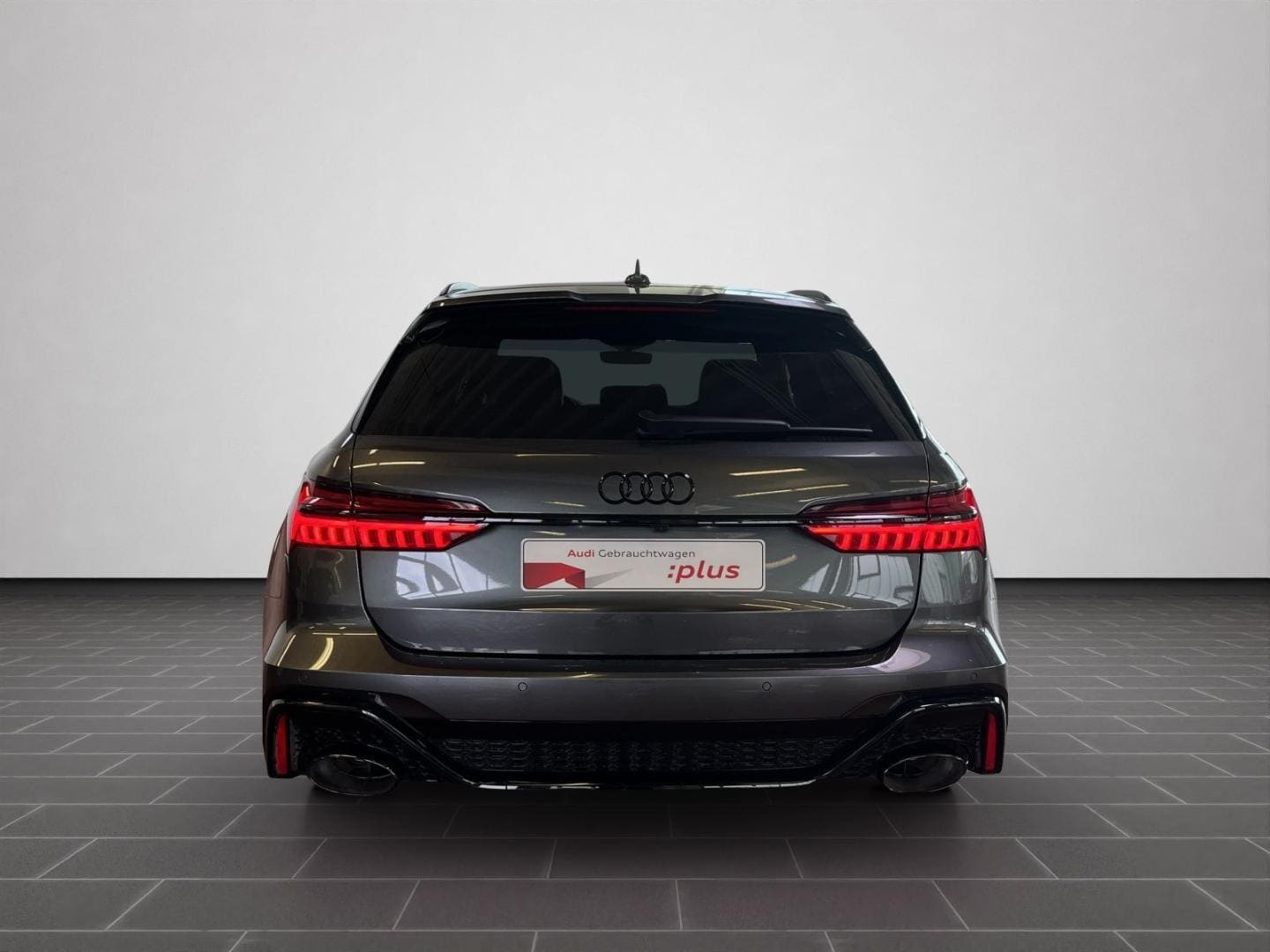 Bild über Audi RS 6 Avant TFSI quattro tiptronic - für weitere Informationen kontaktieren Sie den Audi Partner
