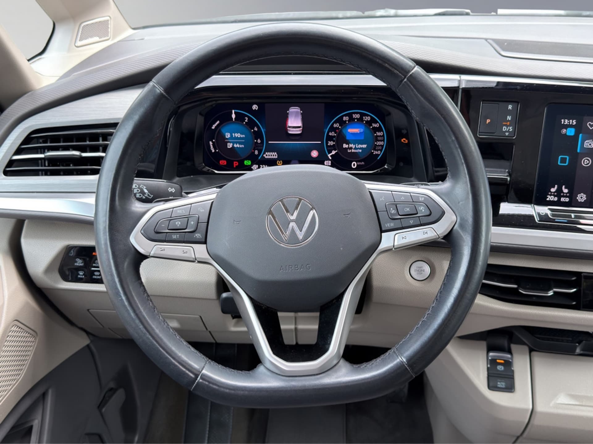 Volkswagen Multivan Life