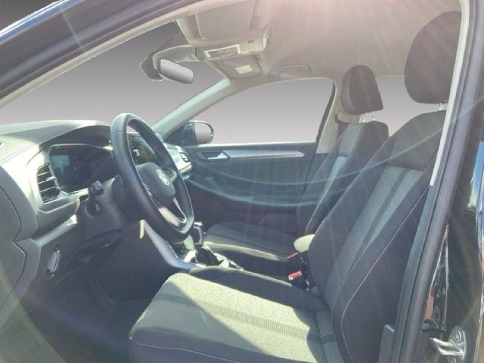 Volkswagen T-Roc – Bild 11