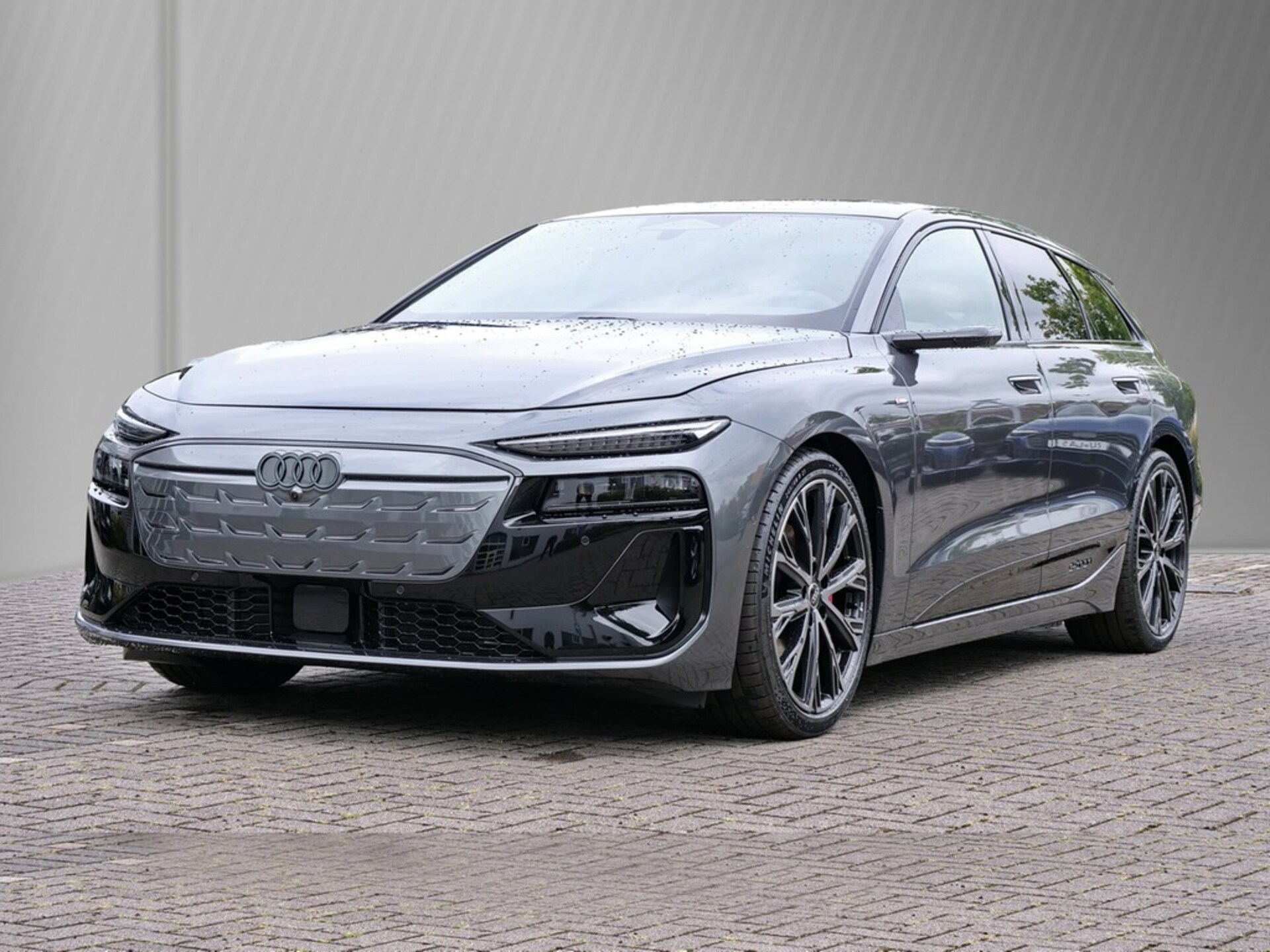 Audi A6 Avant e-tron edition one