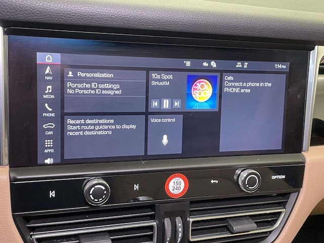 2025 Porsche Macan Base - Photo 29