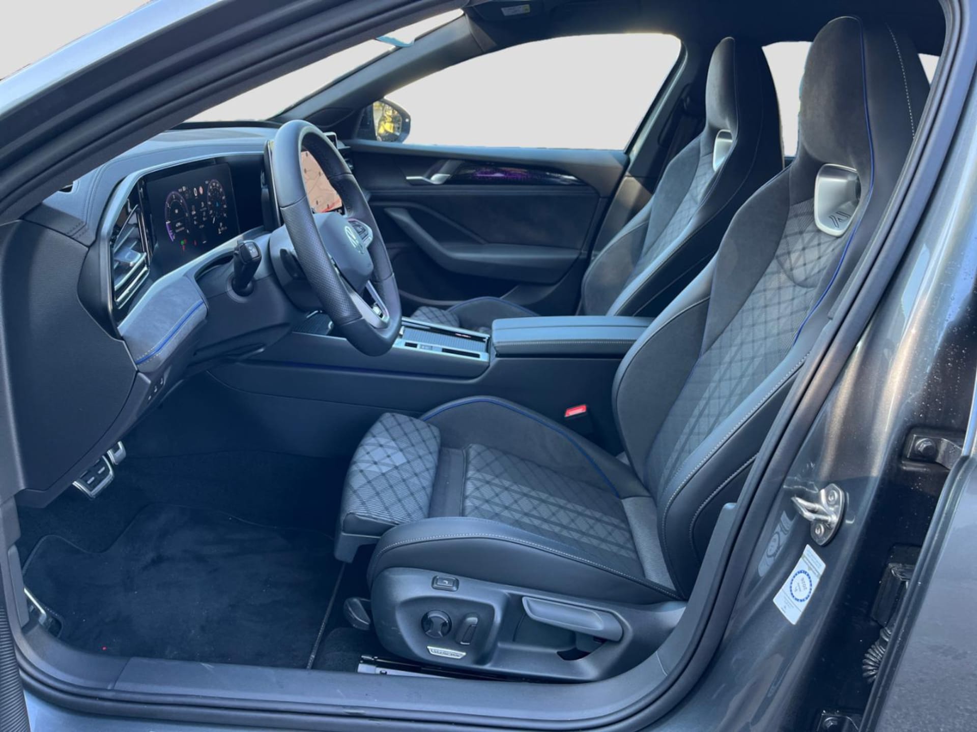 Volkswagen Passat R-Line