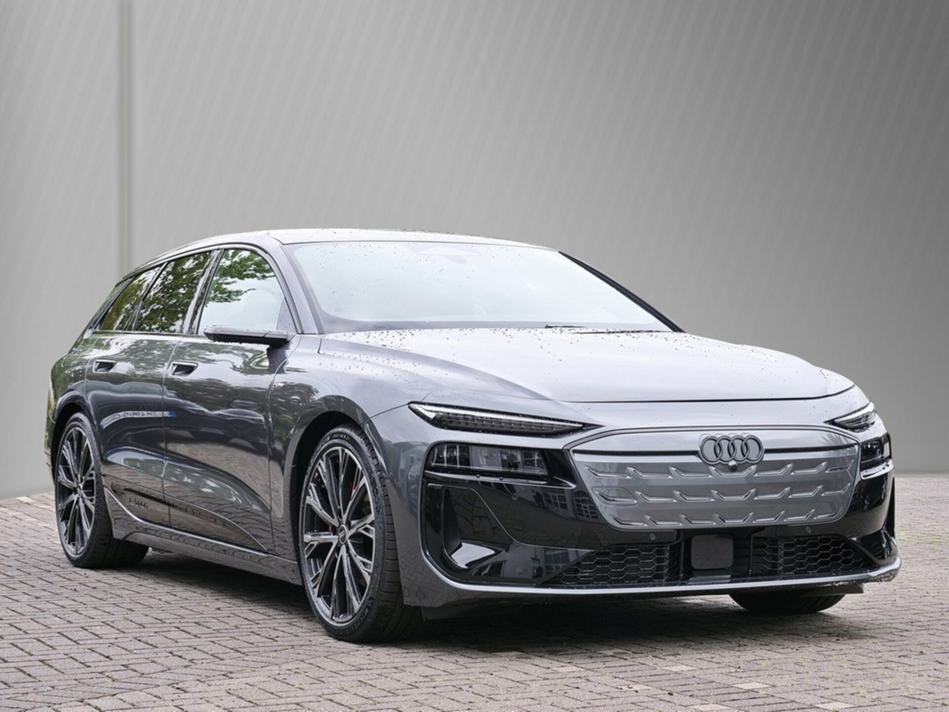 Audi A6 Avant e-tron edition one