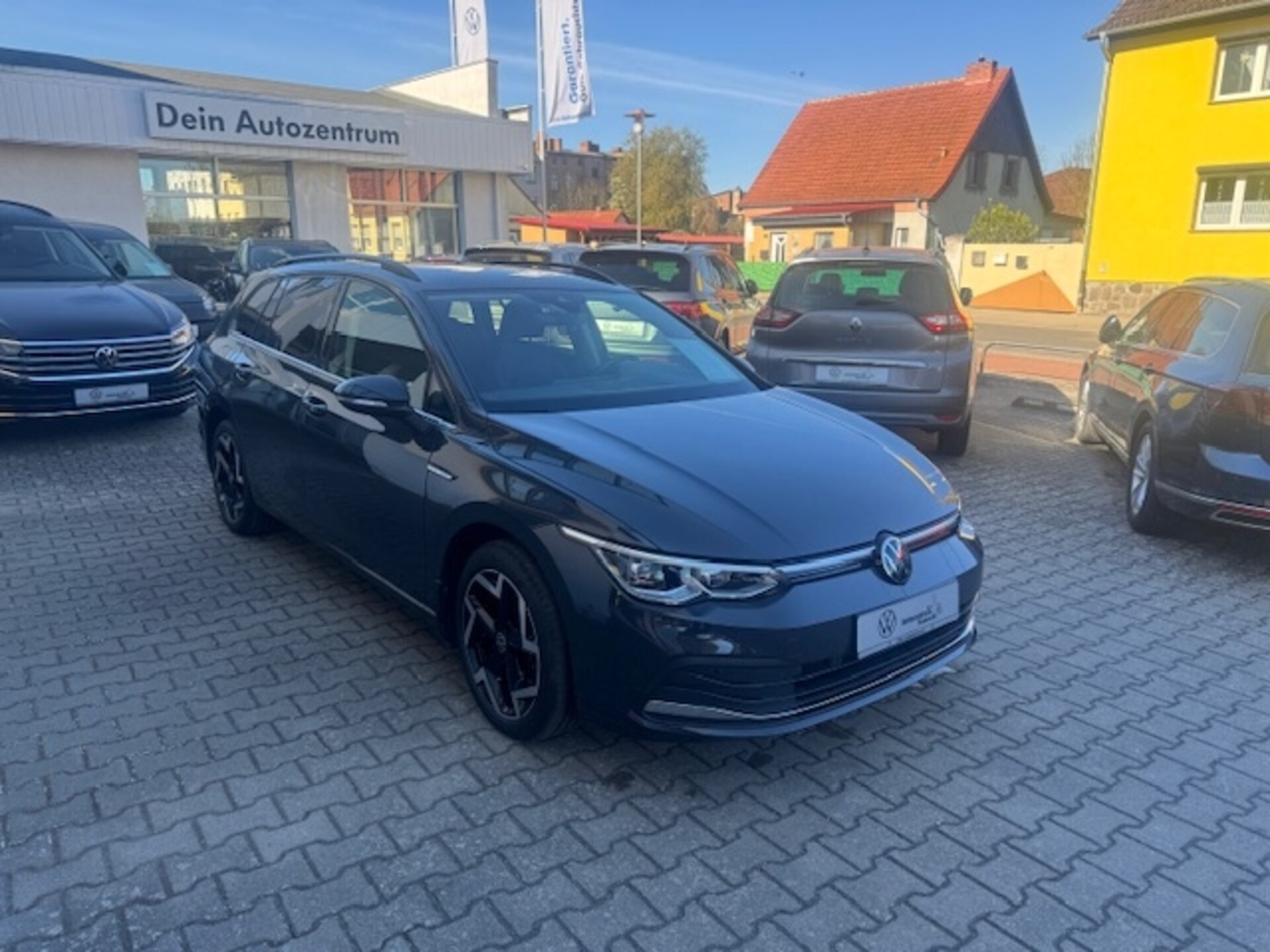 Volkswagen Golf Variant Style