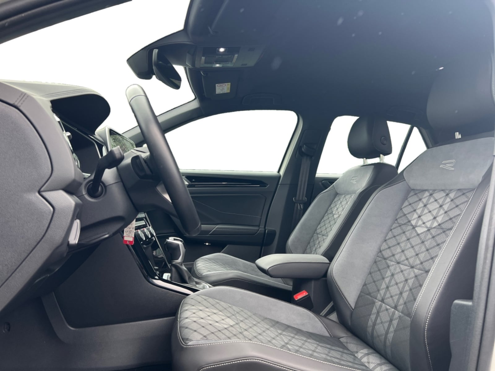 Volkswagen T-Roc – Bild 9
