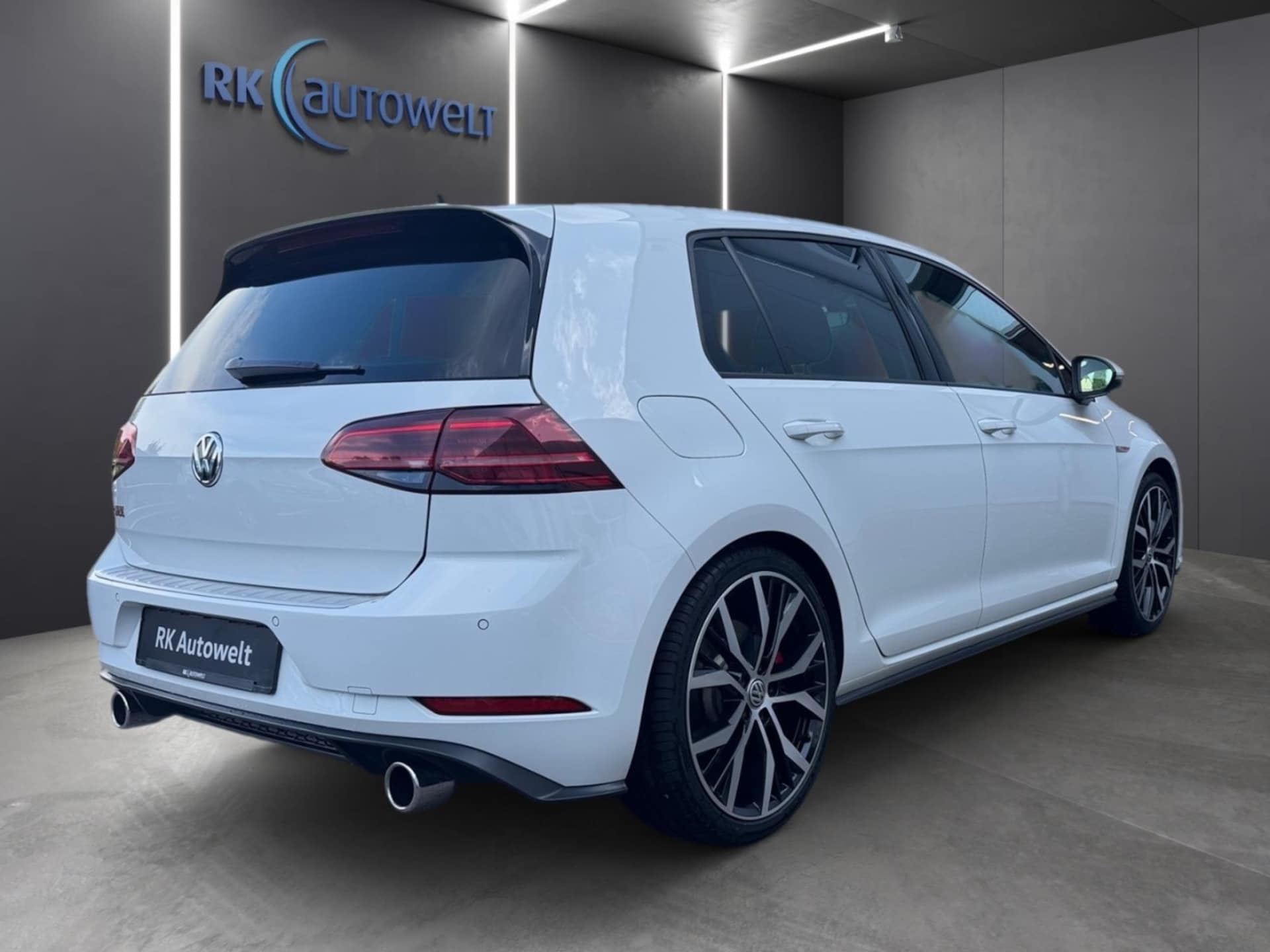 Volkswagen Golf GTI Performance