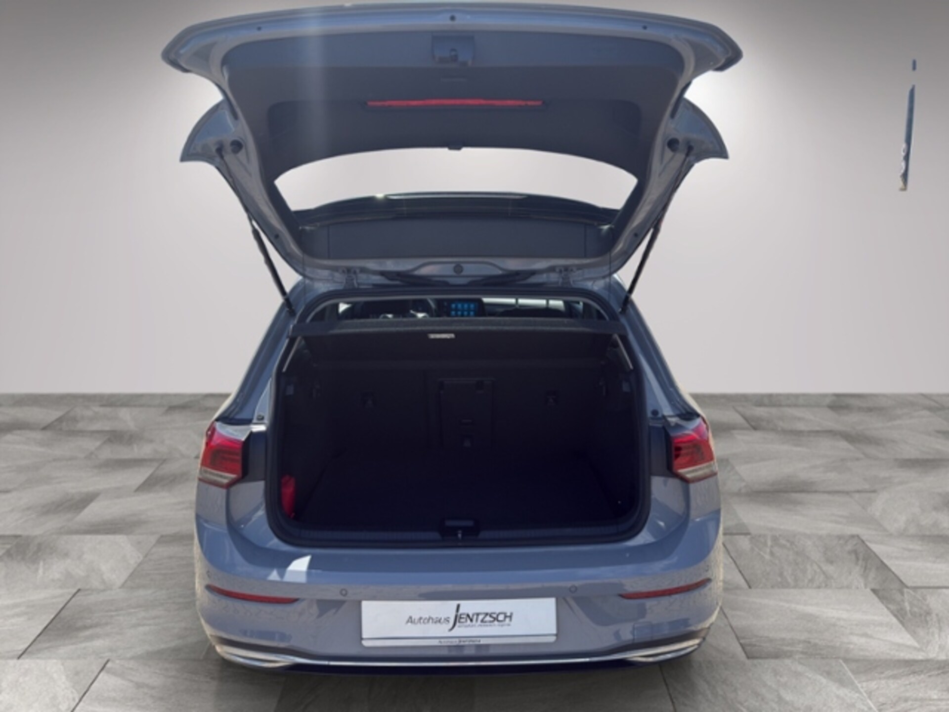 Volkswagen Golf Active
