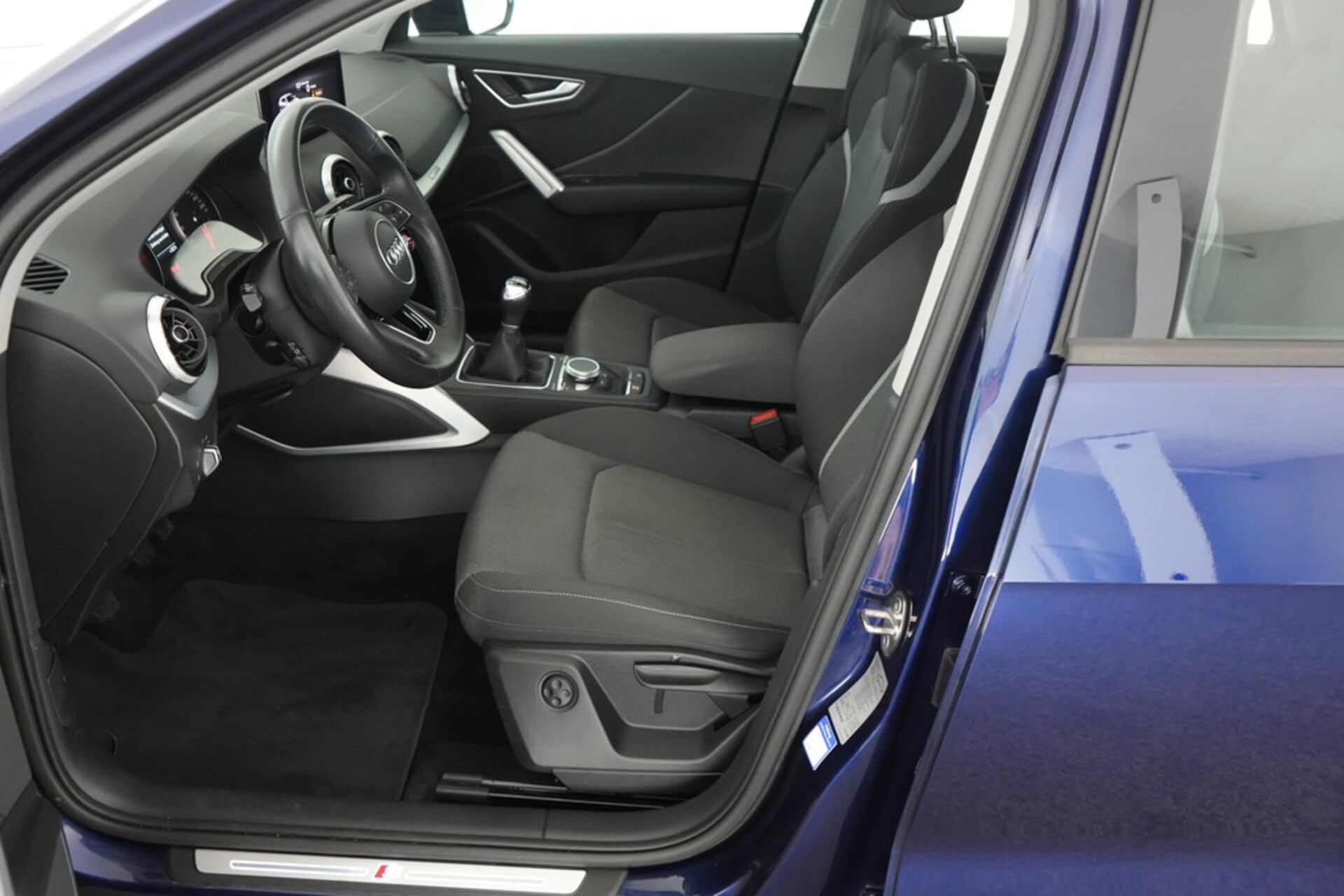 Audi Q2 S line