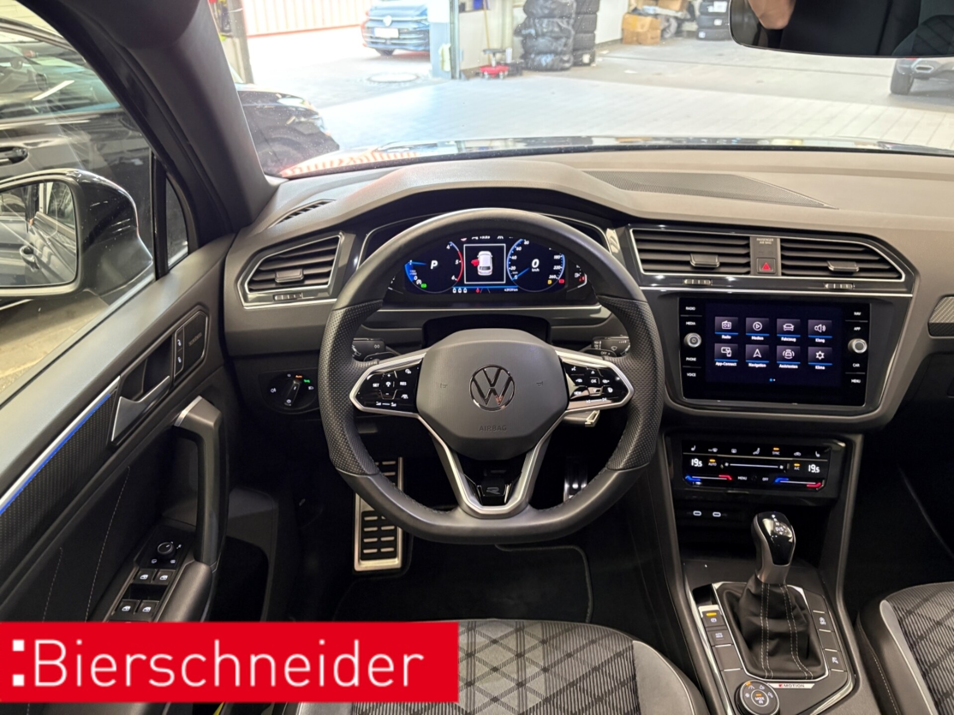 Volkswagen Tiguan R-Line