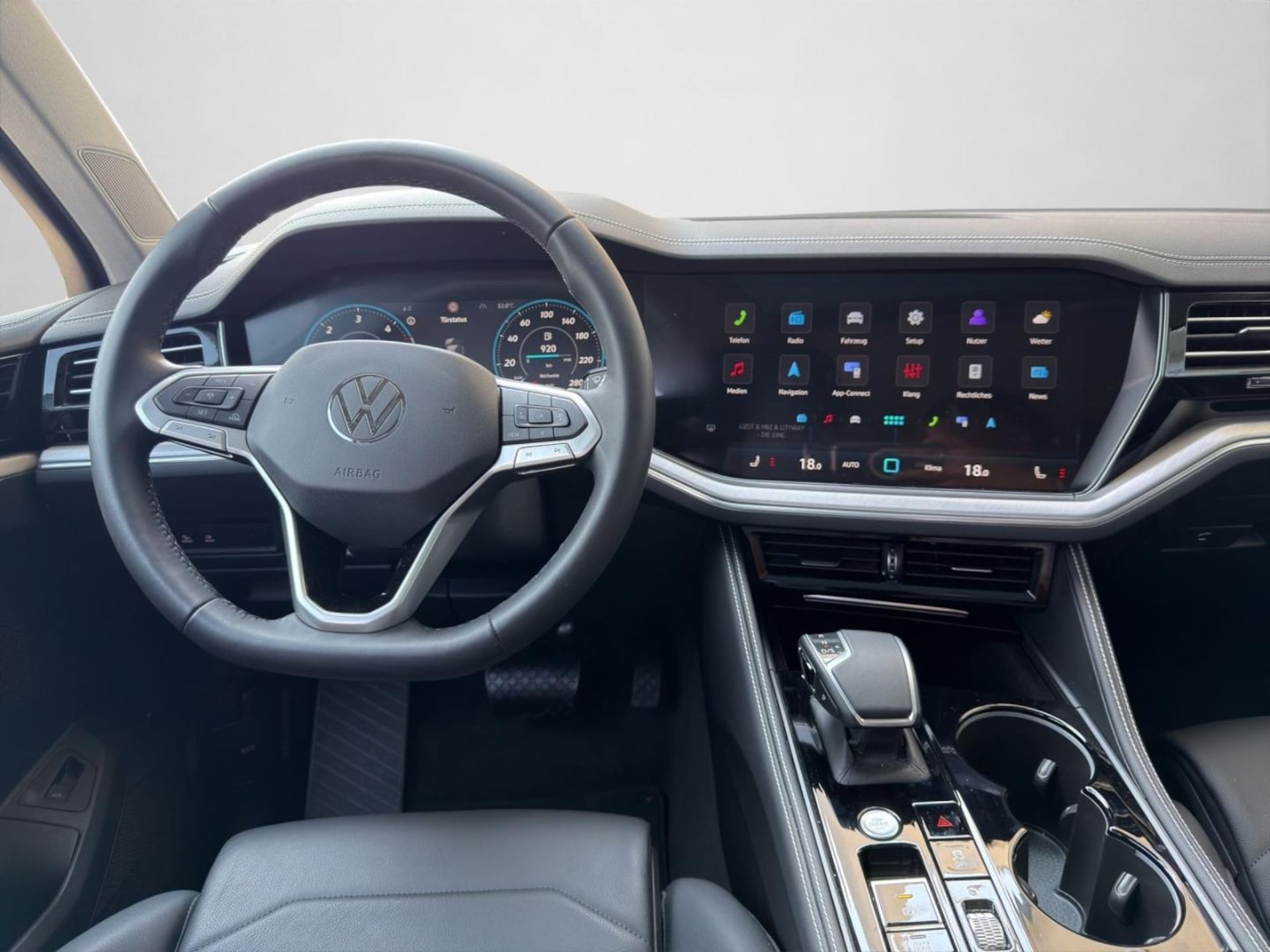 Volkswagen Touareg Basis-Modell