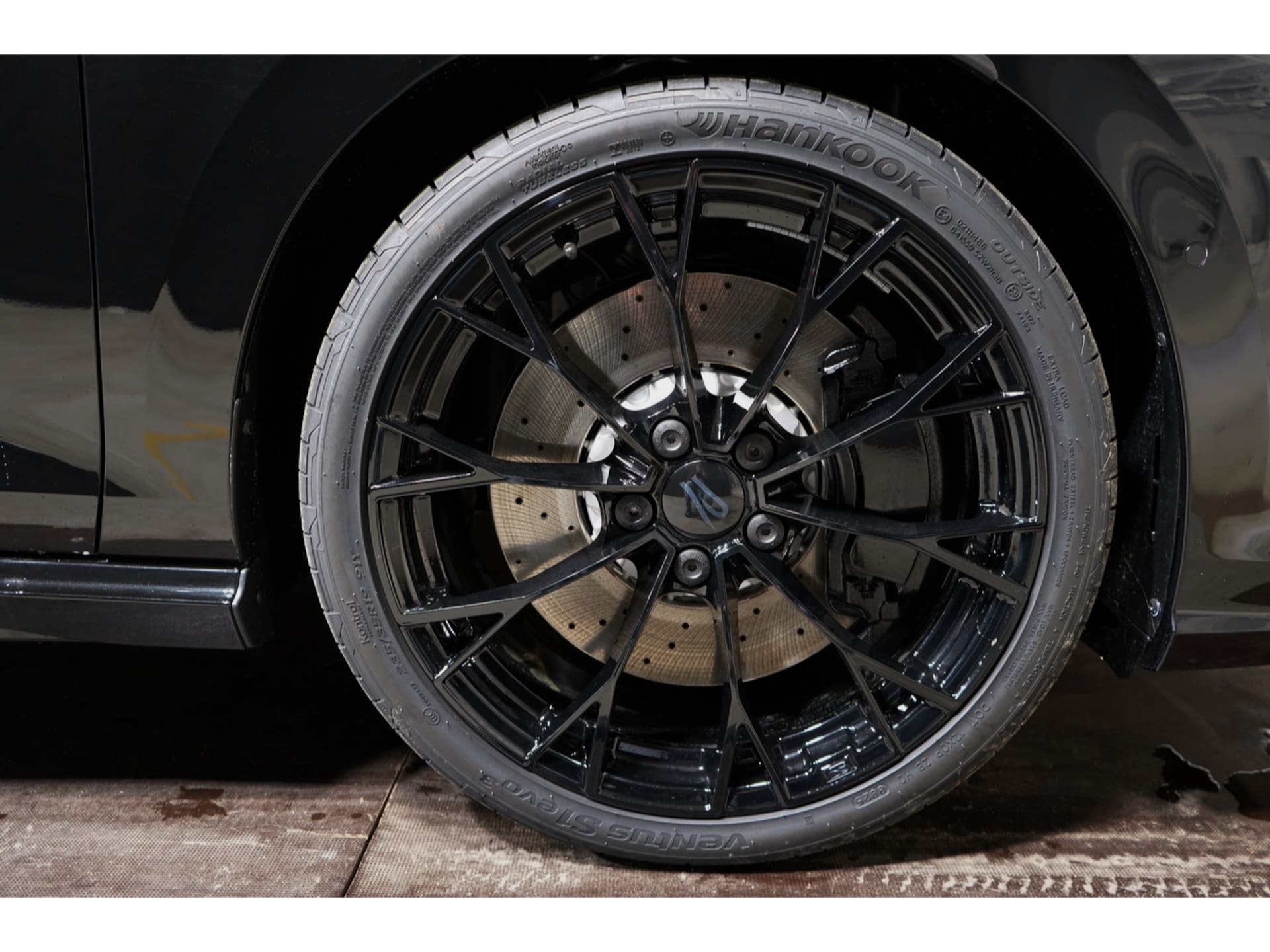 Volkswagen Golf R Black Edition