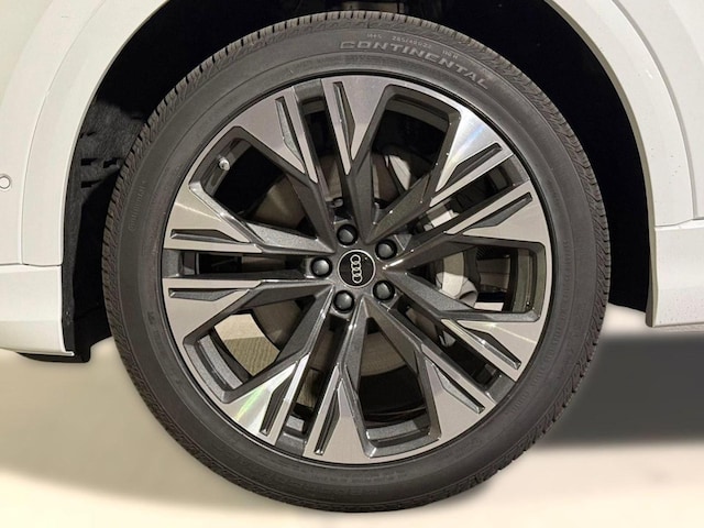 2026 Audi Q8 Premium Plus - Photo 12