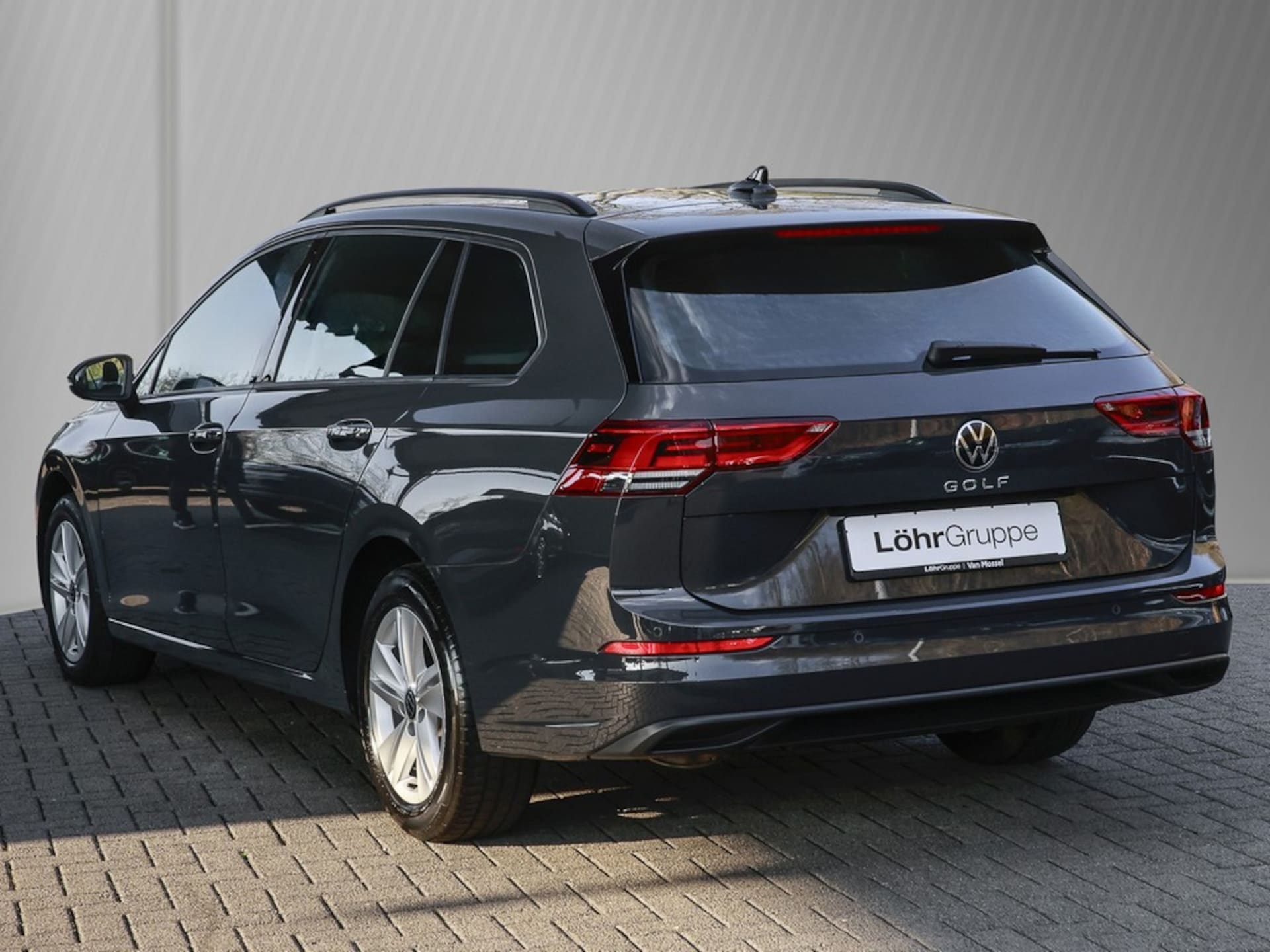 Volkswagen Golf Variant Life