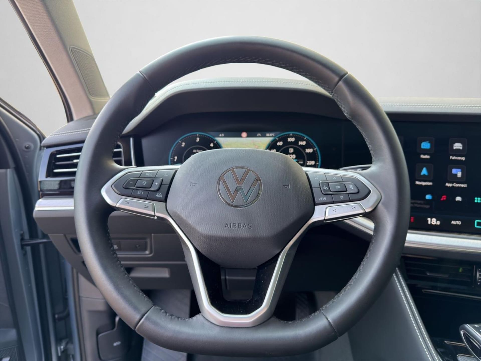 Volkswagen Touareg Basis-Modell