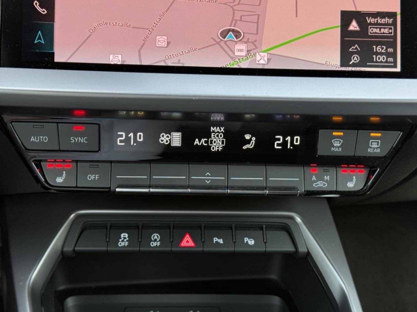 Bild über Audi A3 Sportback 35 TFSI Schaltgetriebe - für weitere Informationen kontaktieren Sie den Audi Partner