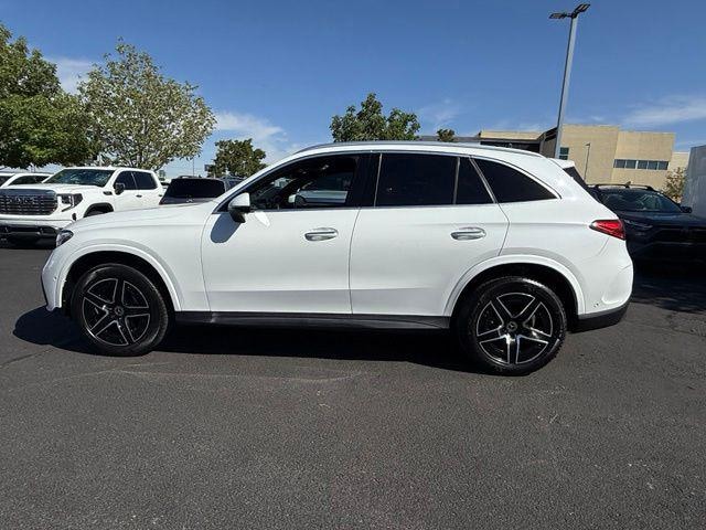 2025 Mercedes-Benz GLC 300