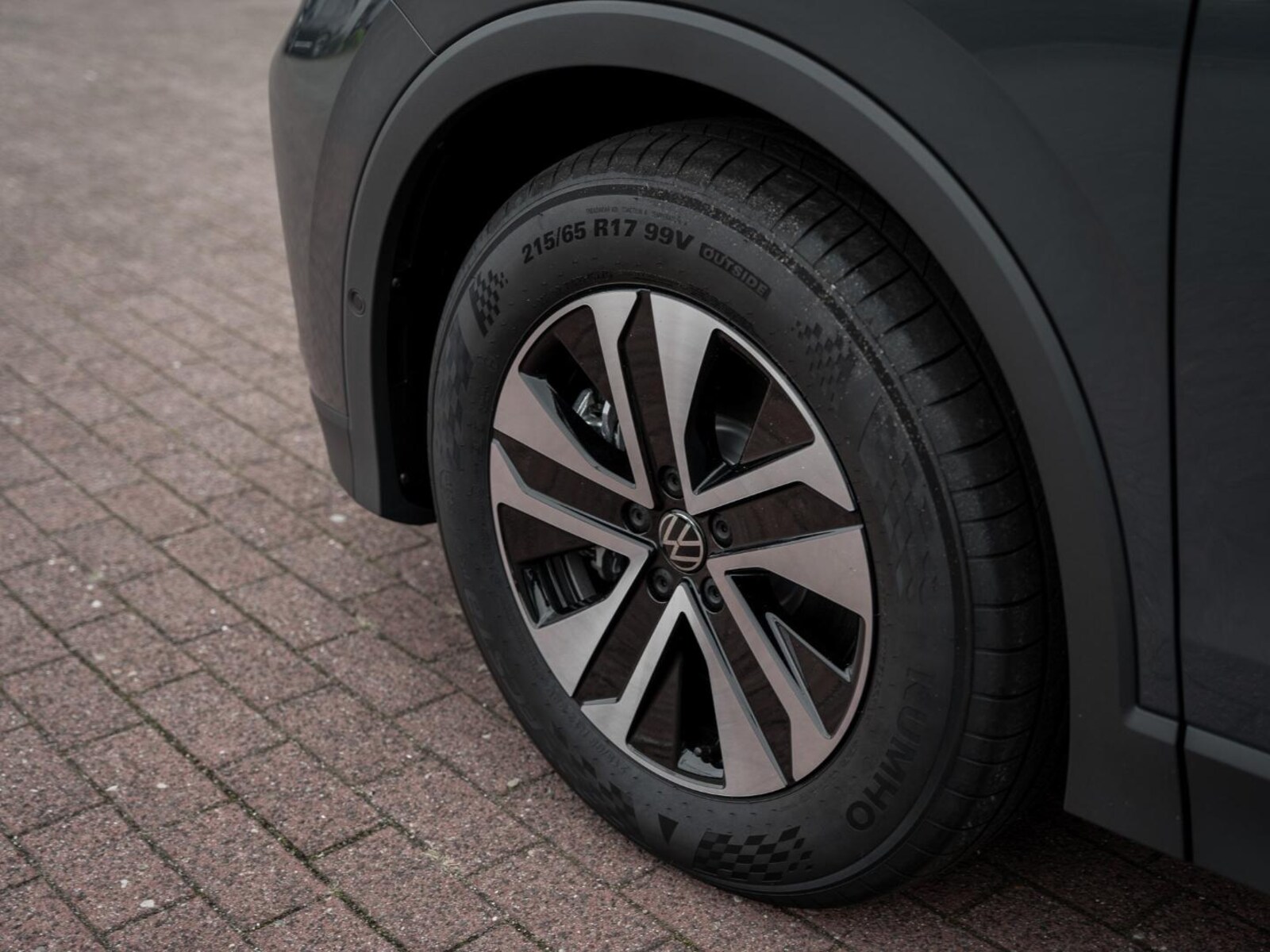 Volkswagen Tiguan – Bild 6