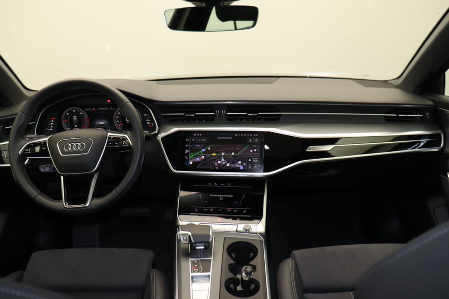 Bild über Audi A6 Avant S line 40 TDI quattro S tronic - für weitere Informationen kontaktieren Sie den Audi Partner